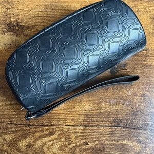 Oakley Black Sunglasses Case | Hard Shell Zip Case w/ Wrist Strap